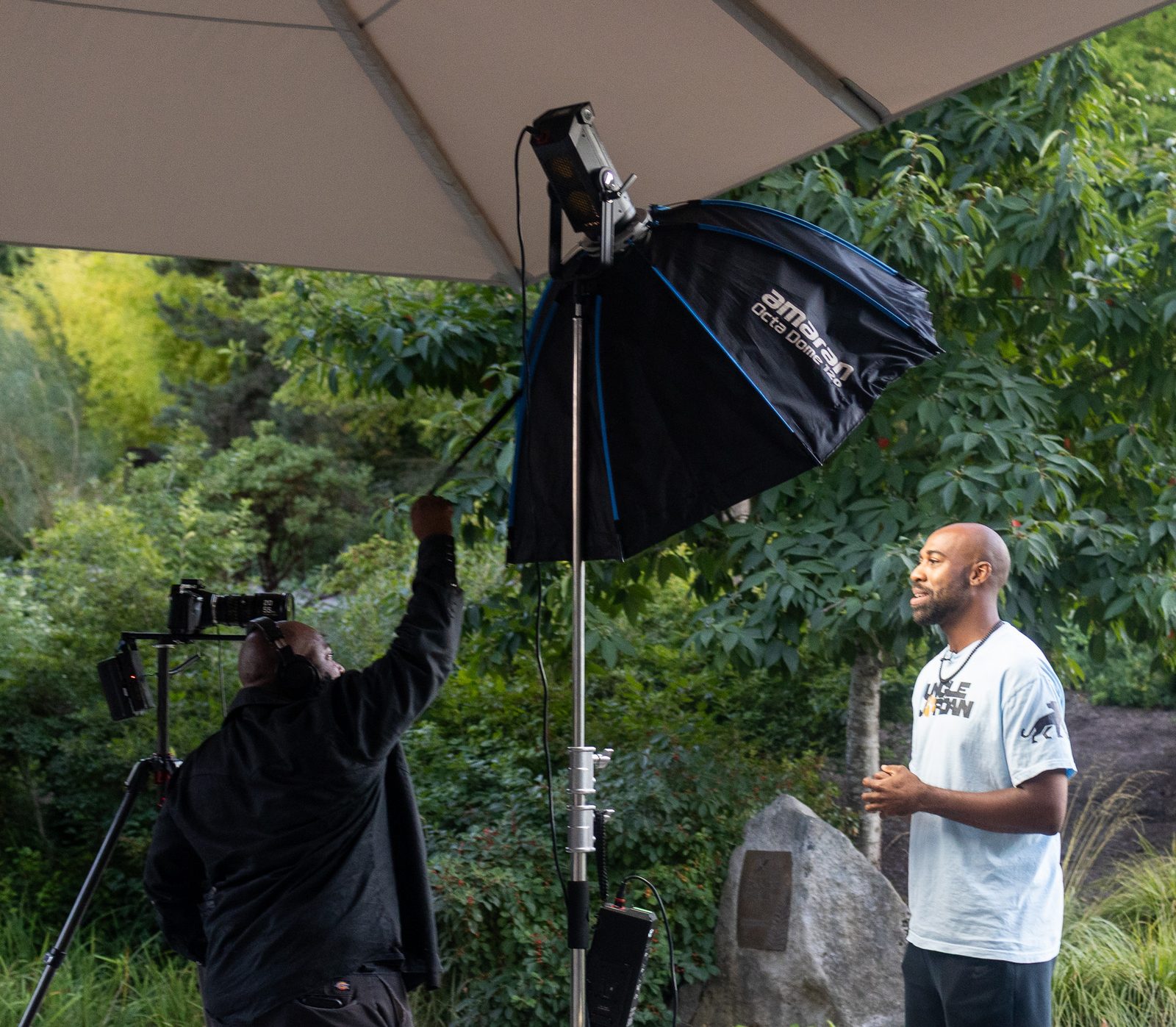 Converge Media filming Jungle Jordan in the garden. Converge Media - Jungle Jordan.